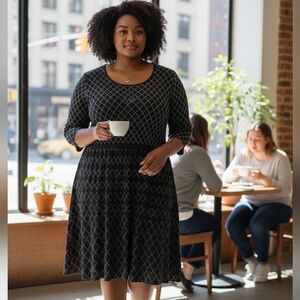 Isaac Mizrahi Black and White Diamond Pattern Midi Dress